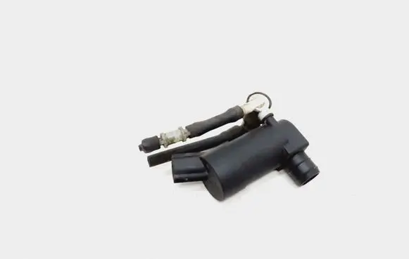Volvo XC90 Windscreen/windshield washer pump