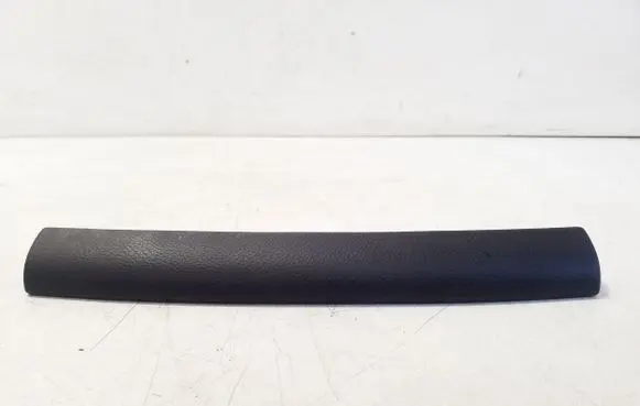 Mercedes-Benz CLS C218 X218 Dashboard glove box trim A2186800008