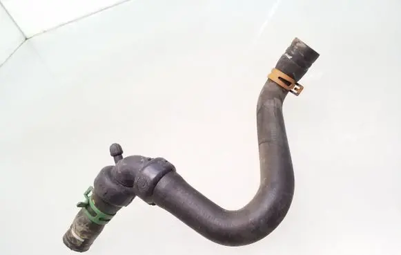 Renault Megane III Engine coolant pipe/hose 010311
