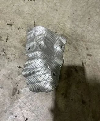 Volvo XC60 Heat shield in engine bay 30777164