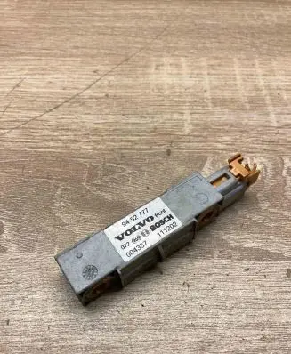 Volvo V70 Airbag deployment crash/impact sensor 9452777 WithPlug