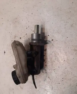 Peugeot Partner Master brake cylinder 221710