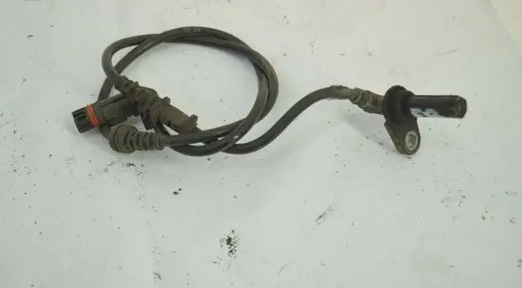 Mercedes-Benz E W212 ABS brake wheel speed sensor A2125400217