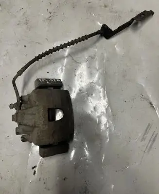 Chrysler Grand Voyager IV Front brake caliper