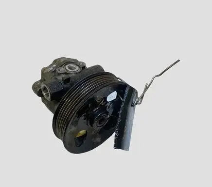 Hyundai Tucson JM Power steering pump 571002E300