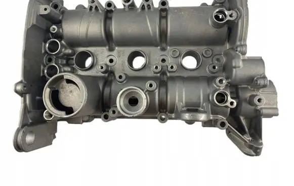 Audi Q2 - Engine head 04C103479H