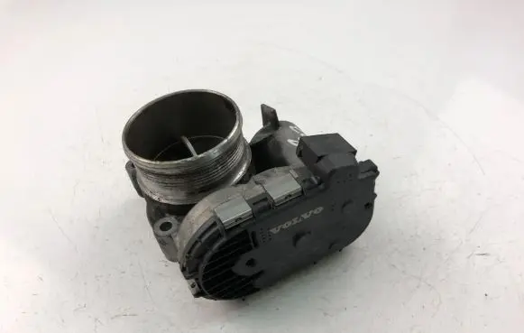 Volvo V70 Throttle valve 31216665