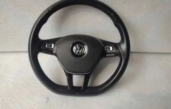 Volkswagen Golf VII Radiator trim 