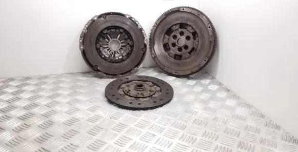 Skoda Yeti (5L) Clutch set kit 03L105266BM 022141031S 03G141025F