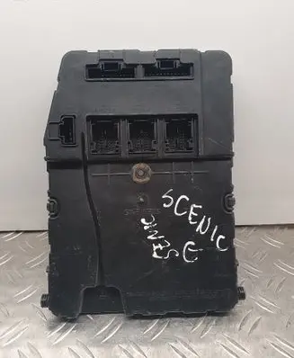 Renault Megane II Comfort/convenience module 8200433198 S118400260E