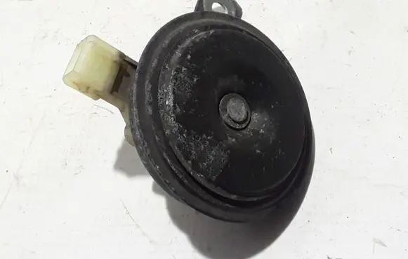 Renault Kangoo II Horn signal 820075239