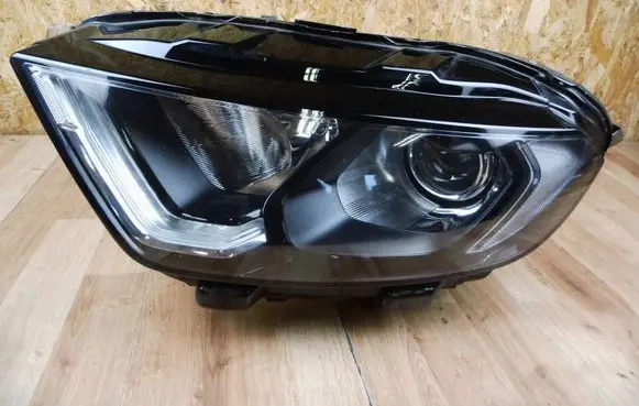 Ford Ecosport Headlight/headlamp GN1513W030YA