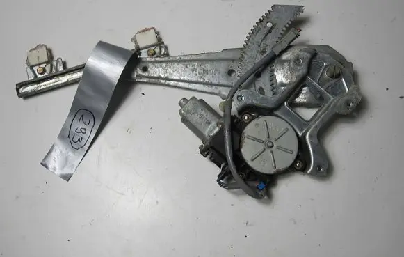 Honda CR-V Rear door window regulator with motor