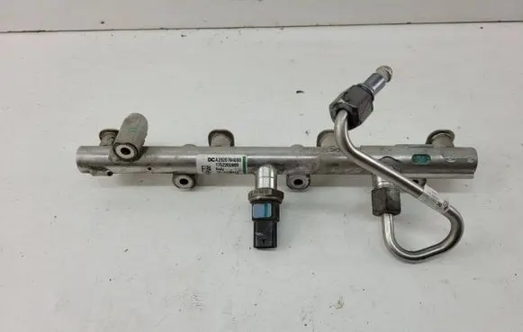 Renault Megane IV Fuel main line pipe A2820704000 1912230942 175220286R