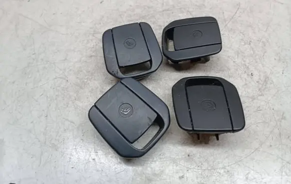 BMW 1 F20 F21 ISOFIX cover 17949110
