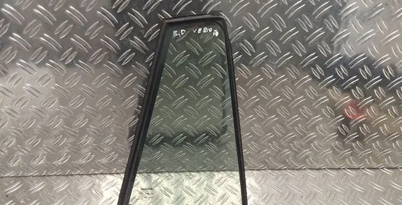 Toyota Verso Rear vent window glass 