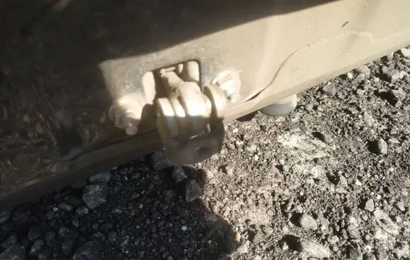 Opel Vectra C Rear door check strap stopper