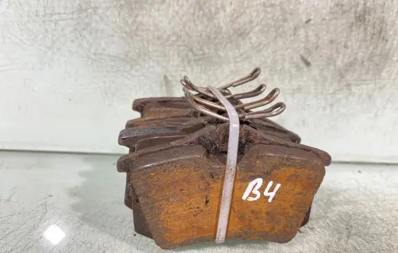 Audi 80 90 S2 B4 Brake pads (rear) 