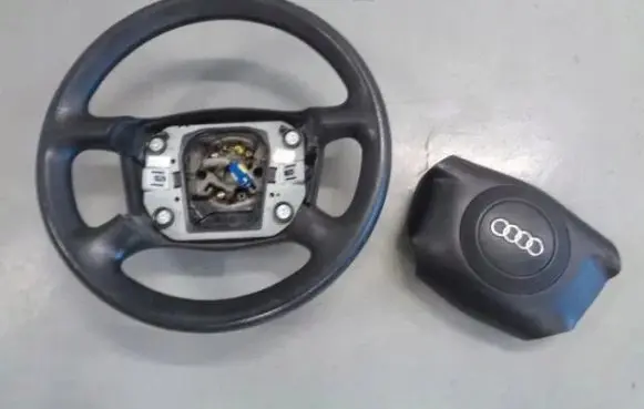 Audi A6 S6 C5 4B Steering wheel
