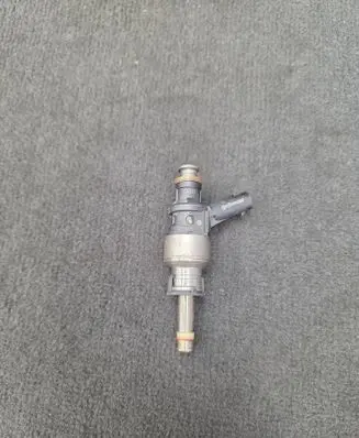 Audi A7 S7 4G Fuel injector 06E036L 06E906036AM 06E906036AD