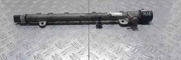 Mercedes-Benz E W211 Fuel main line pipe A6460700395 BA0001 0611701730613754