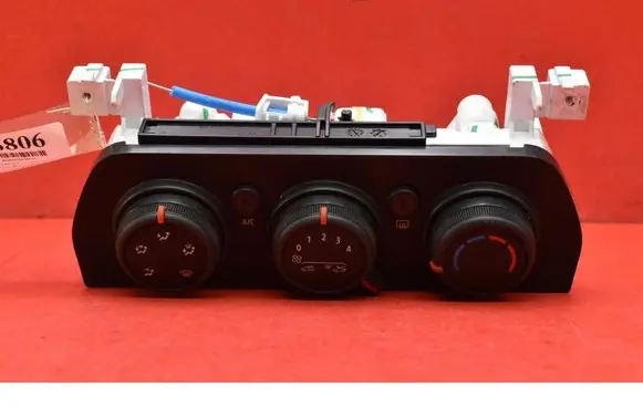 Dacia Sandero Climate control unit 275004395R