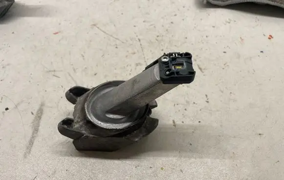 BMW 5 F10 F11 LED ballast control module 17226100
