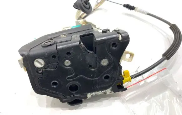 Audi Q5 SQ5 Rear door lock 8K0839015D
