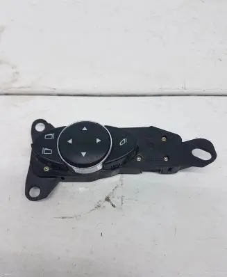 Mercedes-Benz E W211 Wing mirror switch 2118208510 03211011
