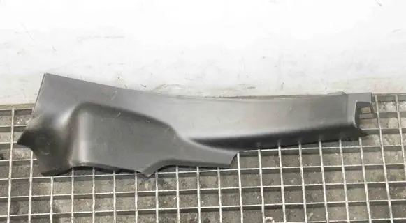 Maserati Ghibli Side skirt rear trim 6700113660