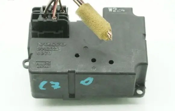 Volvo C70 Air flap motor/actuator 9142629