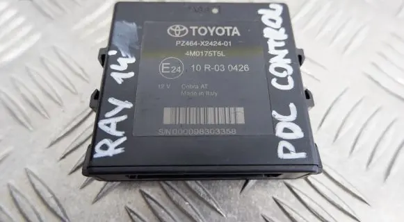 Toyota RAV 4 (XA40) Parking PDC control unit/module PZ464X2424