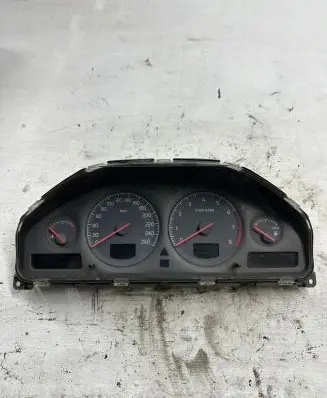Volvo S80 Speedometer (instrument cluster) 9483484 9459821