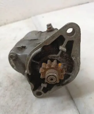 Toyota Avensis Verso Starter motor 