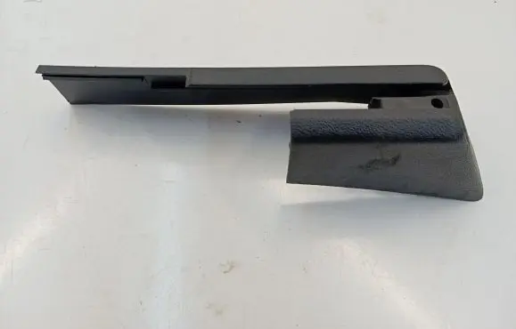 Porsche Cayenne (9PA) Front passenger seat rail trim 7L0881478
