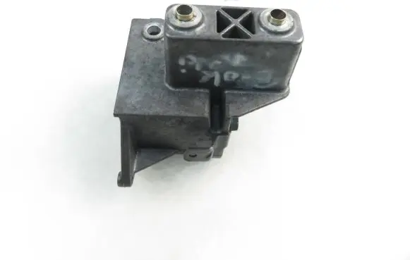 Volkswagen Phaeton Power steering pump mounting bracket 07D145879F