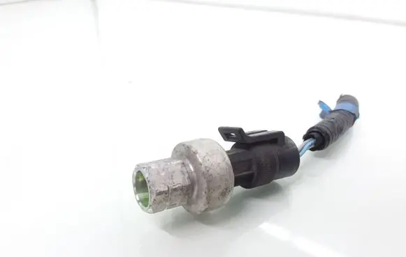 Nissan NV200 Air conditioning (A/C) pressure sensor 7700417506