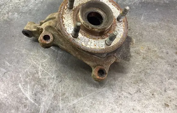 Opel Antara Rear wheel hub