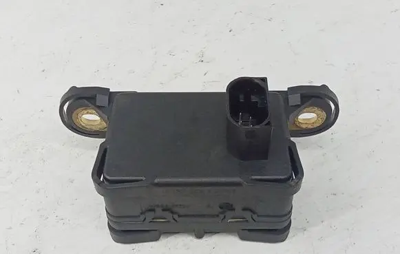Mercedes-Benz S W221 ESP acceleration yaw rate sensor A0045423918