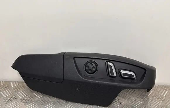 Audi Q7 4L Front door seat control surround trim 4L0881326C 4L0959748
