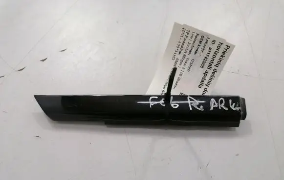 BMW 6 F06 Gran coupe Front door glass trim molding 1234567