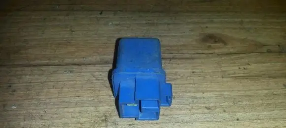 Nissan Almera Other relay 3mfa 25230