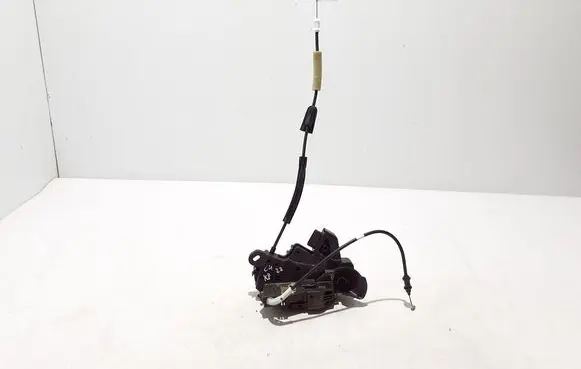 Citroen C4 III e-C4 Front door lock 9832796880