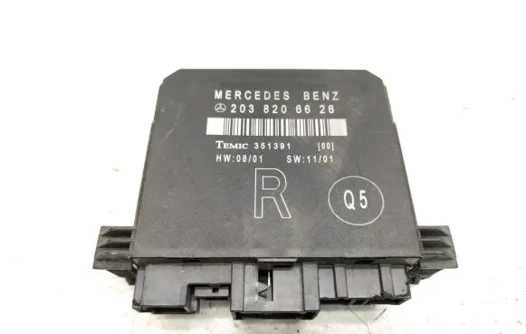 Mercedes-Benz C W203 Door control unit/module 2038206626