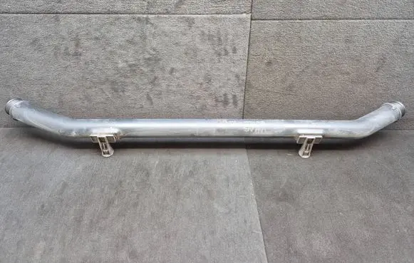 Audi Q7 4M Intercooler hose/pipe 4M0145942E