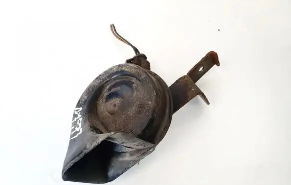 Audi A3 S3 8P Horn signal e9703881157