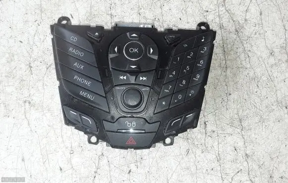 Multifunctional control switch/knob