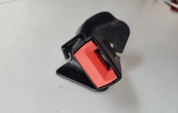Seat Exeo (3R) Rear seatbelt buckle 3R08577409B9