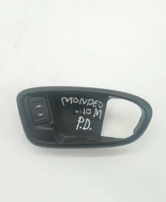 Ford Mondeo MK IV Front door handle cover VP6M2XU226A36 6M21U22AA36B