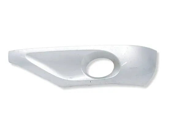 Volkswagen Touareg II Front fog light trim/grill 7P6807489B